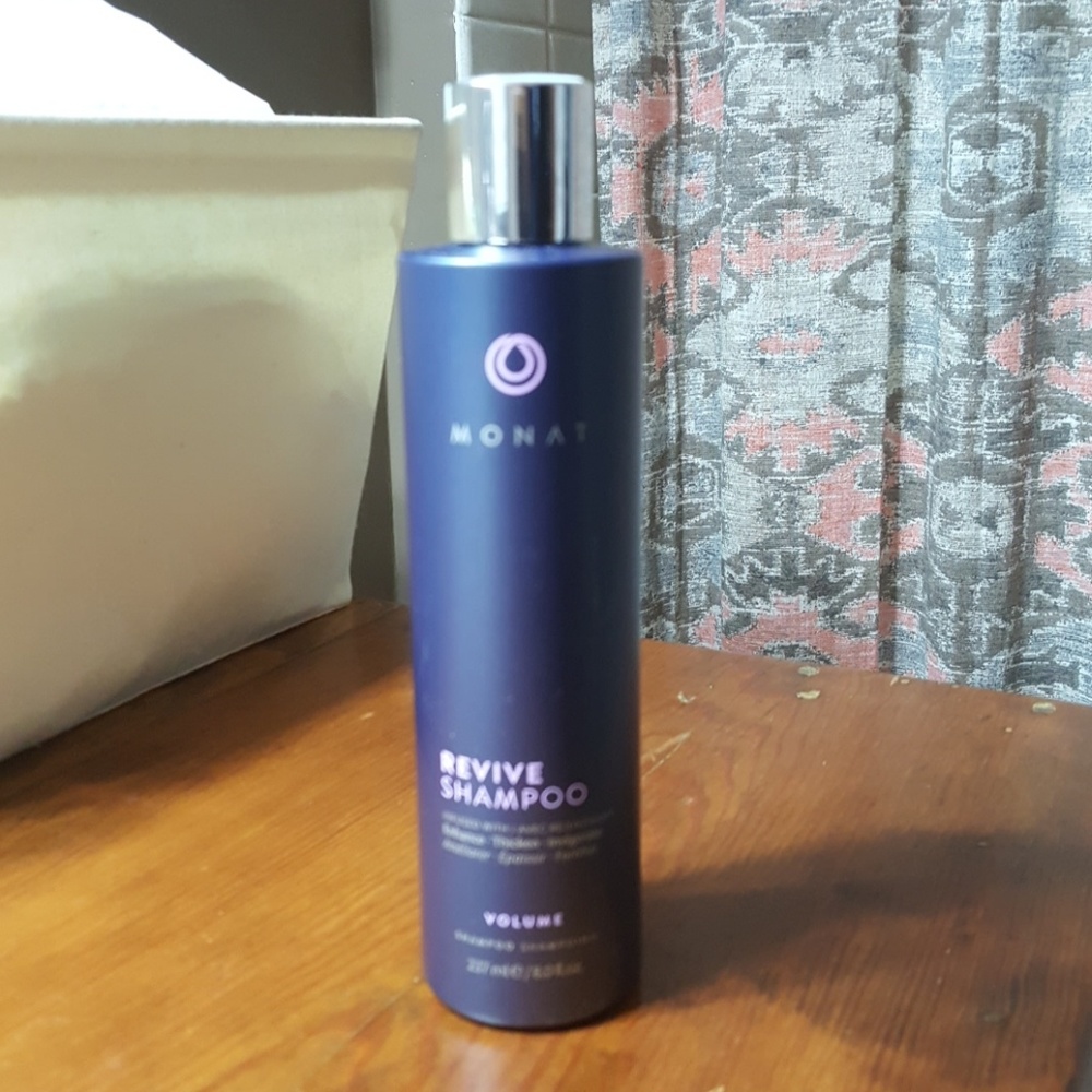 Monat Revive Shampoo
